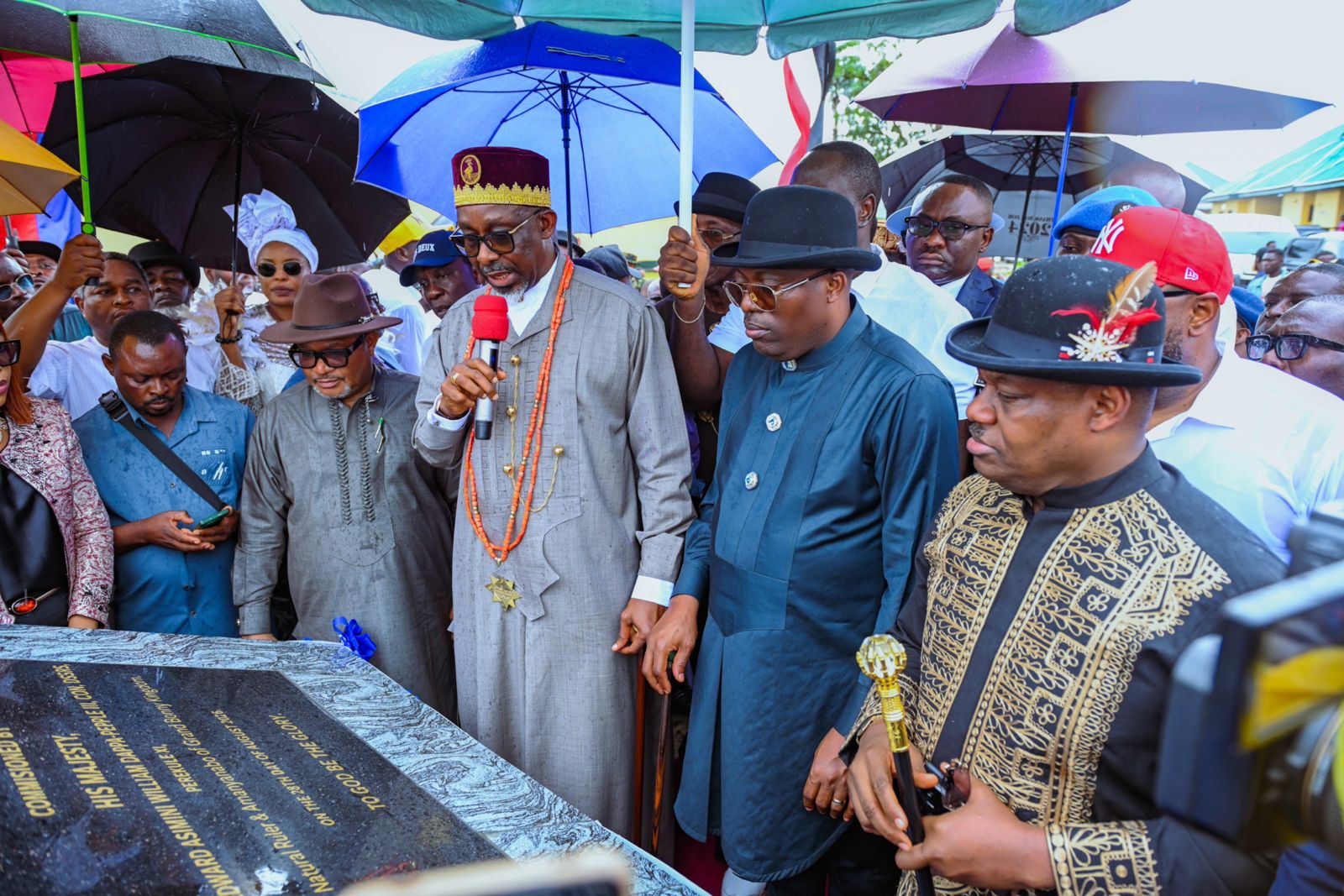 Bonny Monarch Lauds Fubara for Ending 20-Year Wait with Landmark School Project