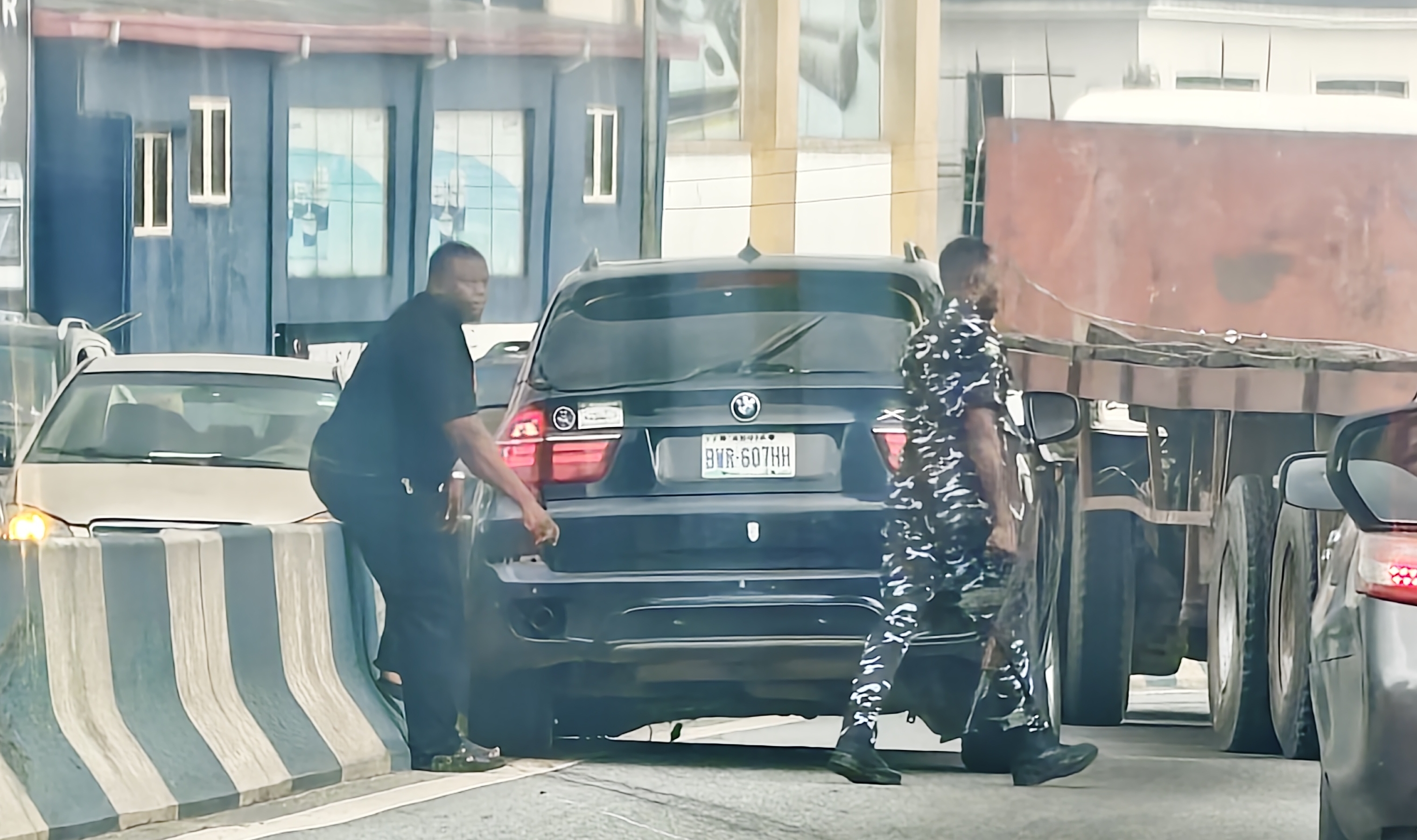 BMW SUV crashes on Waterlines Flyover while avoiding oncoming Keke