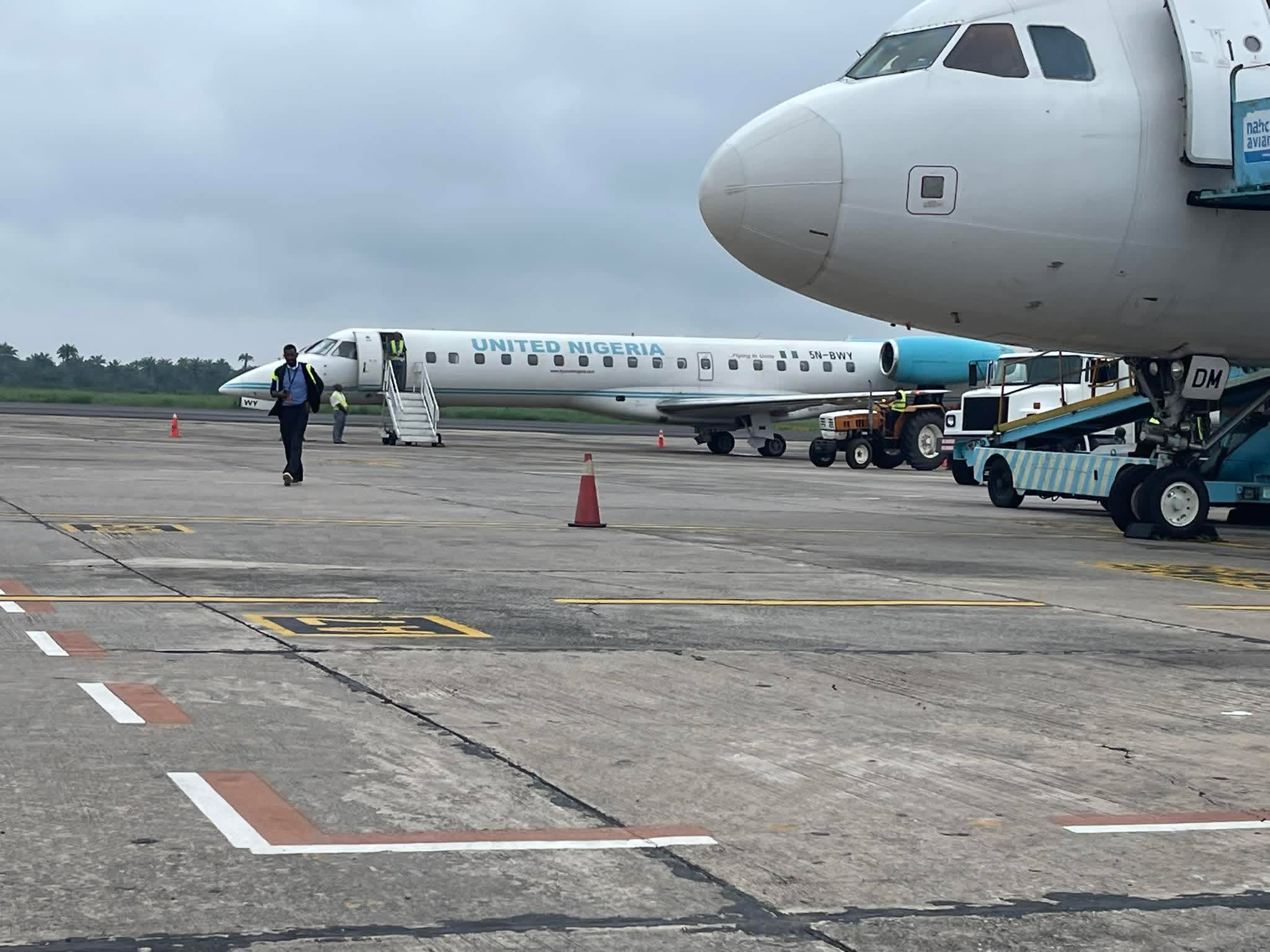 Airlines Resume Flights as Aviation Unions Suspend Strike