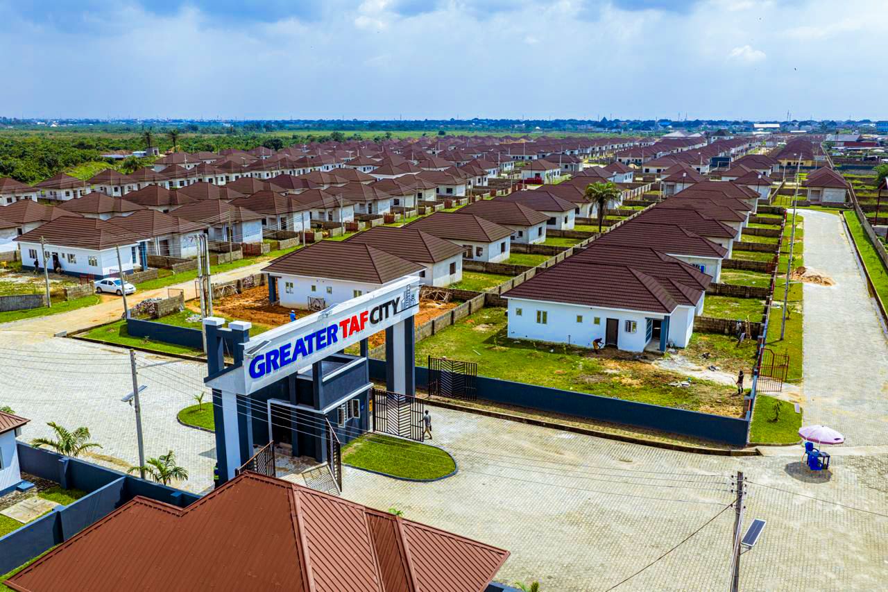 000 housing unit project