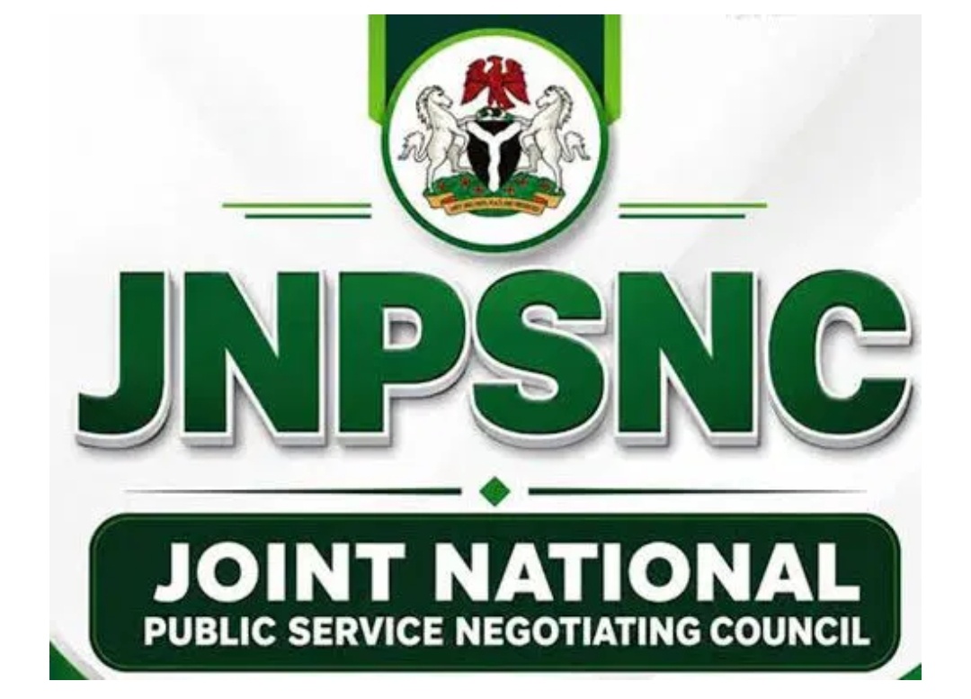 Public Servants Issue Fresh Strike Threat