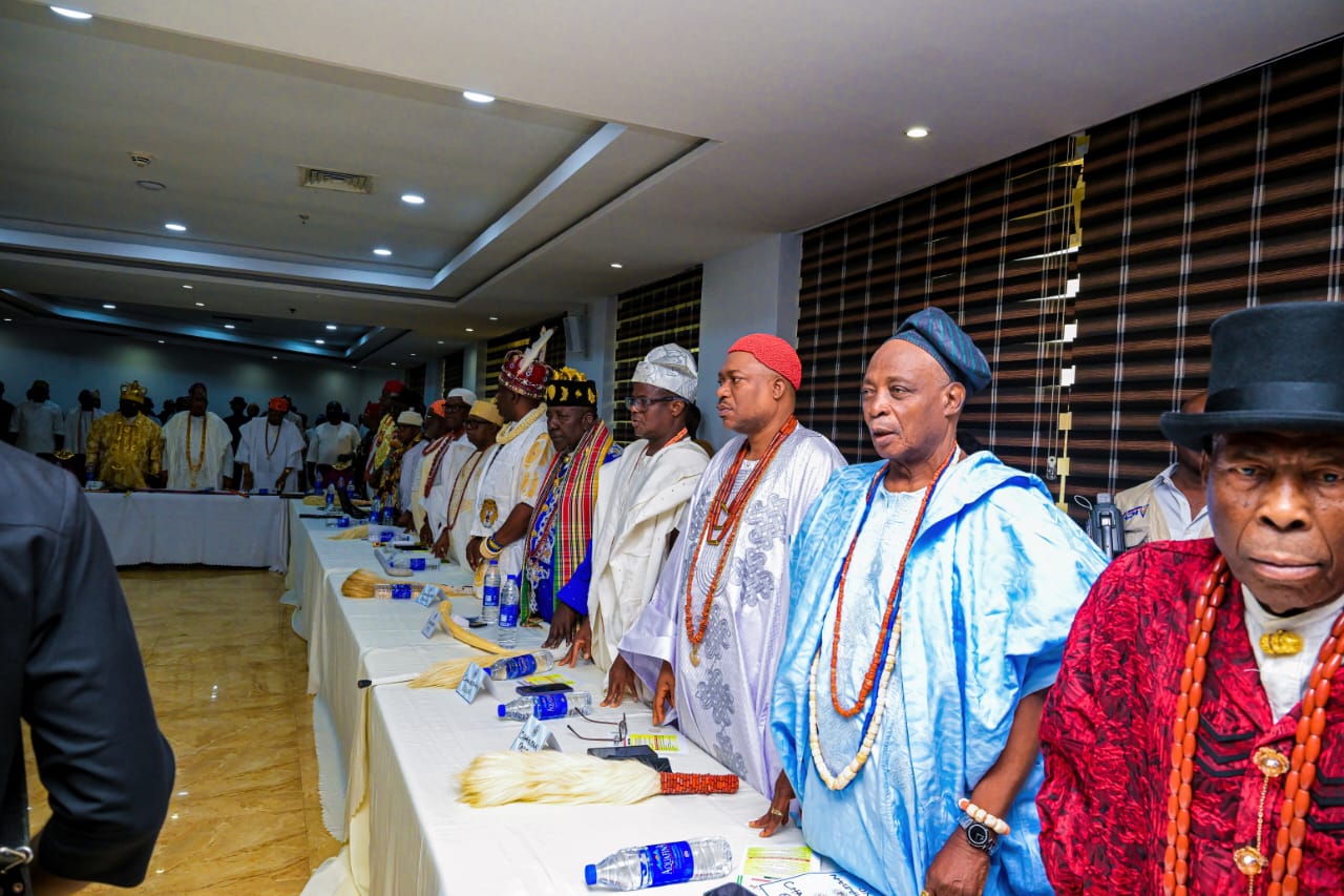 Southern Monarchs Back Unity, National Stability