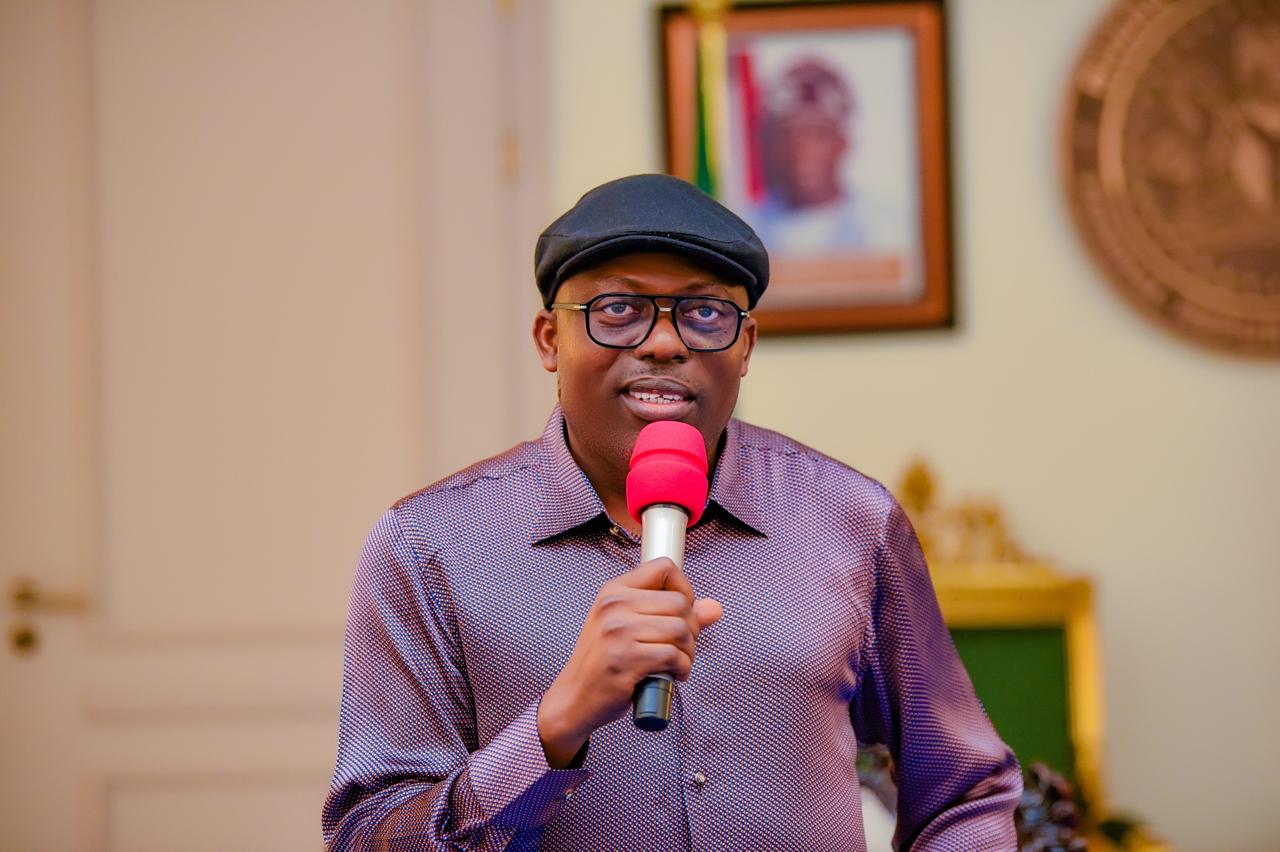 Gov. Fubara Dumps PDP, Leads Mass Defection to APC